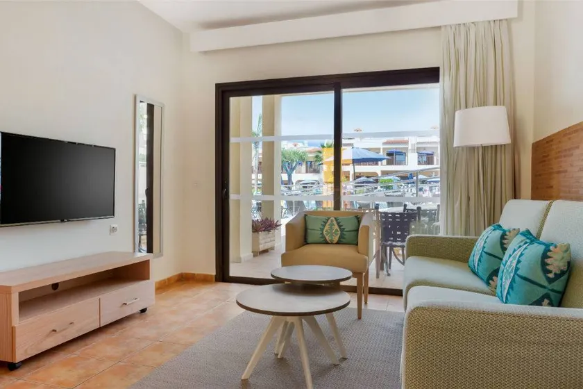 Appartement en copropriété convivial et familial avec piscine et sauna | Proche de la plage - Image 1