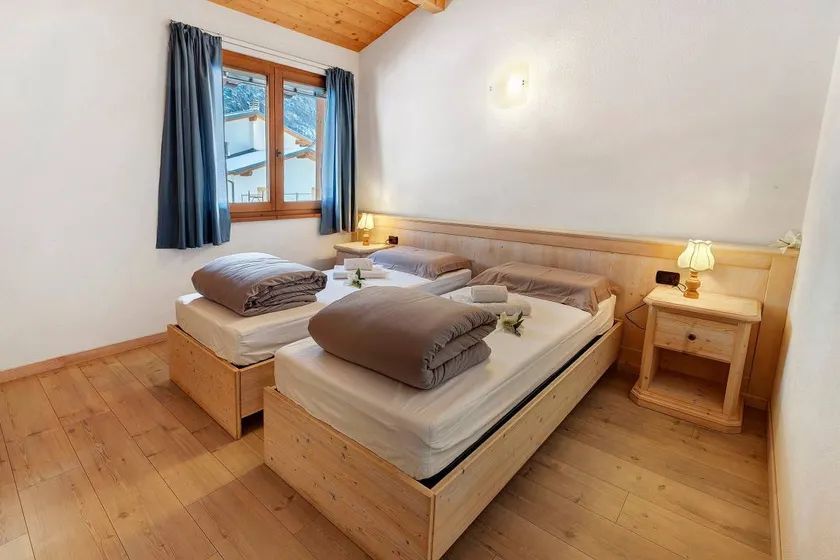Room 'Camera Matrimoniale' with Mountain View, Shared Garden and Wi-Fi - Image 1