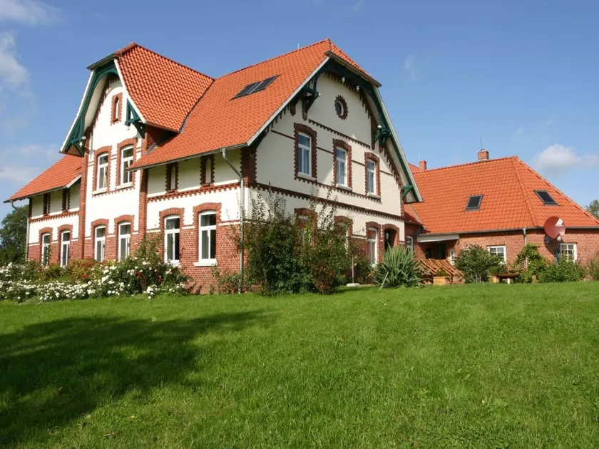 Lovely house with pool, garden & barbecue | Nature view | Pets are welcome - Image 1