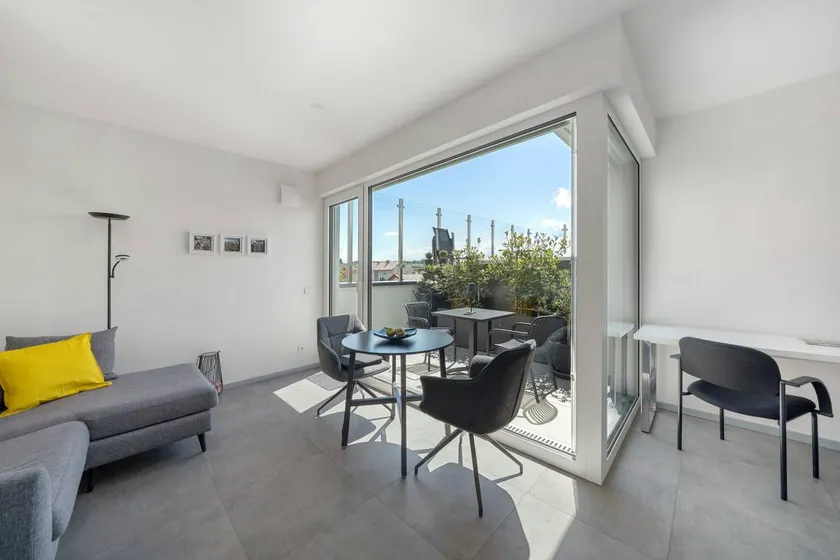 Holiday apartment | City view - Image 1