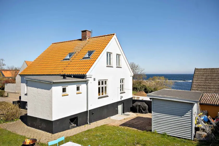 Prime Location, Renovated And Charming House In Aarsdale - Image 1