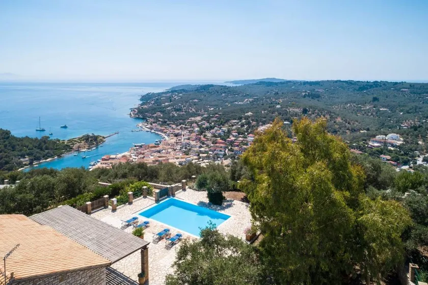 Charming Paxos Villa 2 Bedrooms Villa Raijin Breathtaking Sea/Gaios Views and Private Pool Loggos - Image 1
