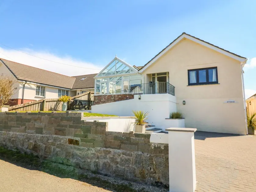 Child-friendly cottage with garden | Pets are welcome - Image 1
