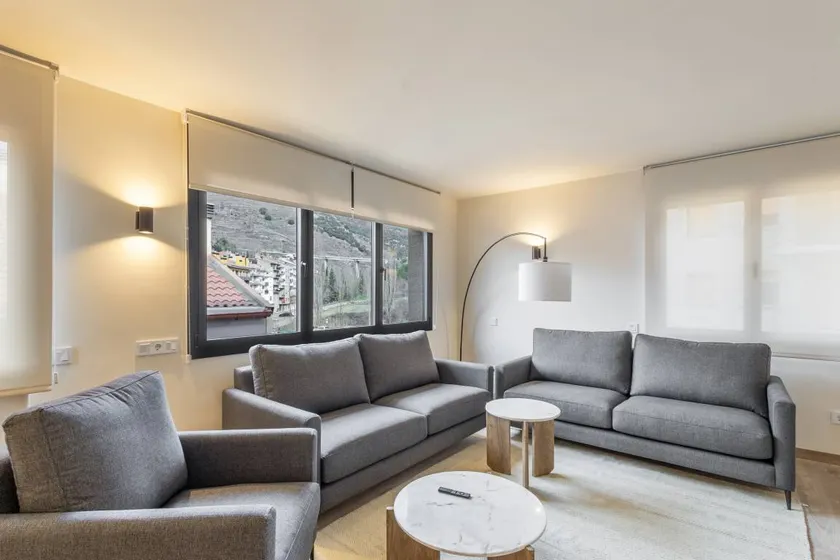 Fully equipped aparthotel with terrace | Mountain view | Perfect for remote work | Pet-friendly - Image 1