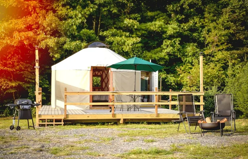 Roan Mountain Glamping Yurt, Ideal to Hike the Appalachian Trail - Image 1