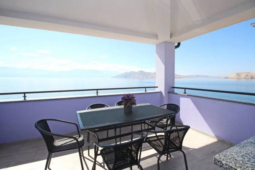 Holiday apartment | Sea view - Image 1