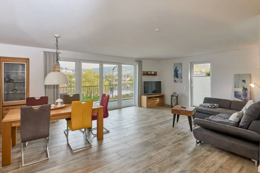Ferienwohnung Bella-Mosella, Balkon mit direktem Moselblick. - Image 1
