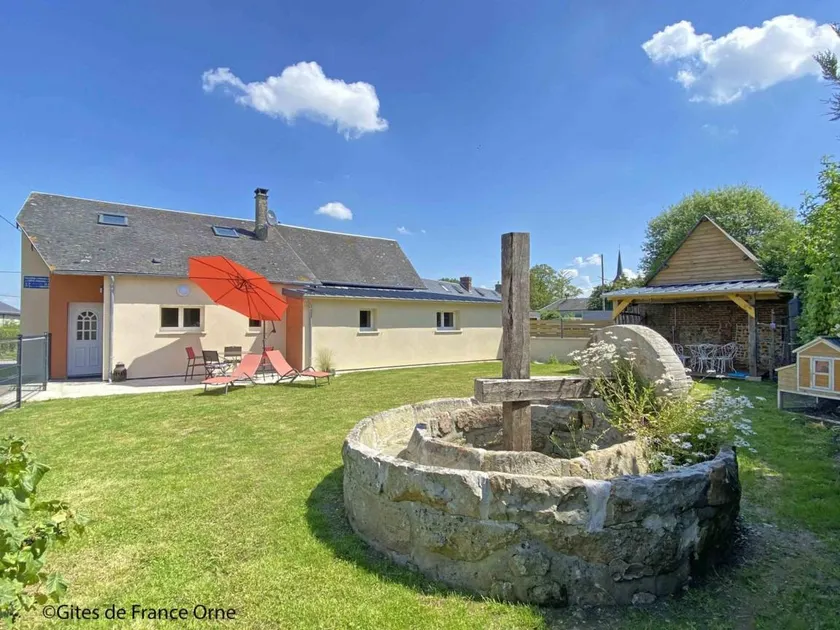 Charming house in Monnai, pets allowed, garden and terrace - Image 1