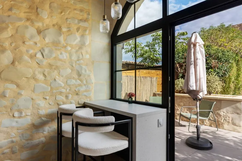 Casa con giardino, terrazza e idromassaggio | Vista sul giardino - Image 1