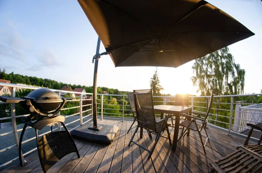 Flat | Garden view - Image 1