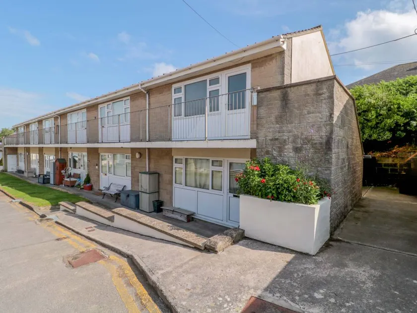 Cottage | Beach view - Image 1