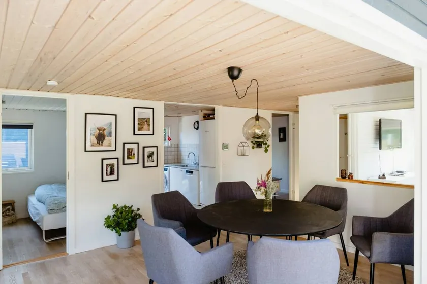 Child-friendly holiday home with garden, terrace & barbeque | Pet-friendly - Image 1