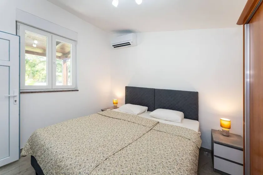 Fully equipped nice house with terrace, private pool & BBQ | Pool view | Pet-friendly - Image 1