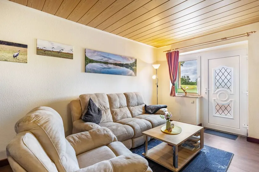 Apartment with fast internet, garden & barbeque | Garden view - Image 1