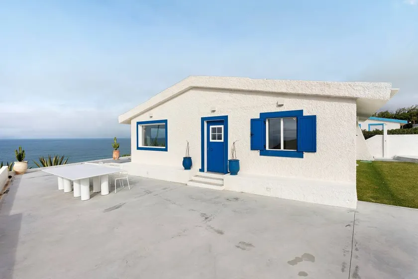 Holiday Home 'Da Praia Valmitão' with Sea View, Private Pool and Wi-Fi - Image 1