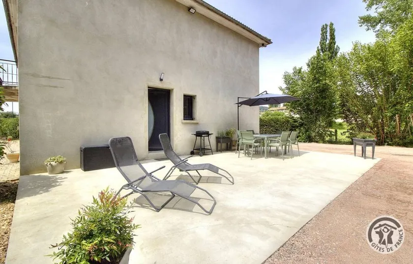 Gite with garden, barbecue & terrace - Image 1