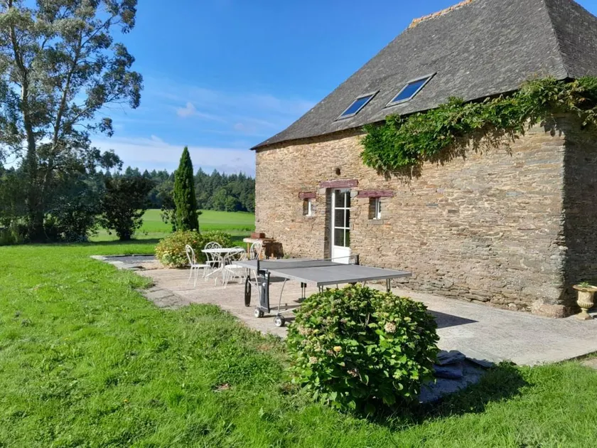 Gite with terrace, BBQ & garden - Image 1