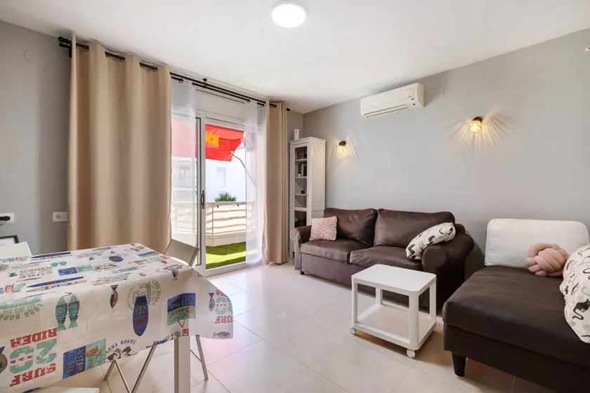 Apartment with one bedroom in Salou apart 3 - Image 1