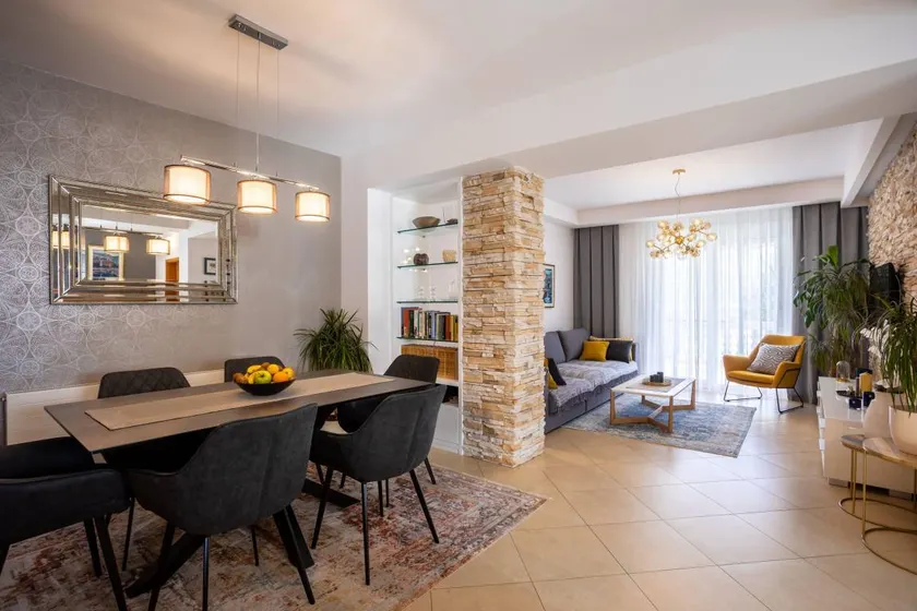 Beautiful flat with pool & BBQ | Sea view | Pets allowed - Image 1