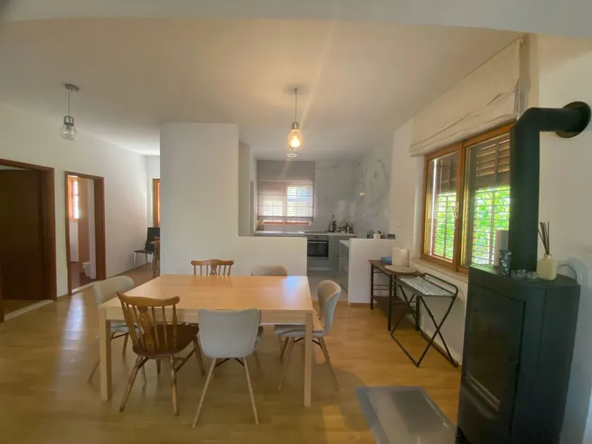 Fully equipped wonderful house with garden | Garden view - Image 1