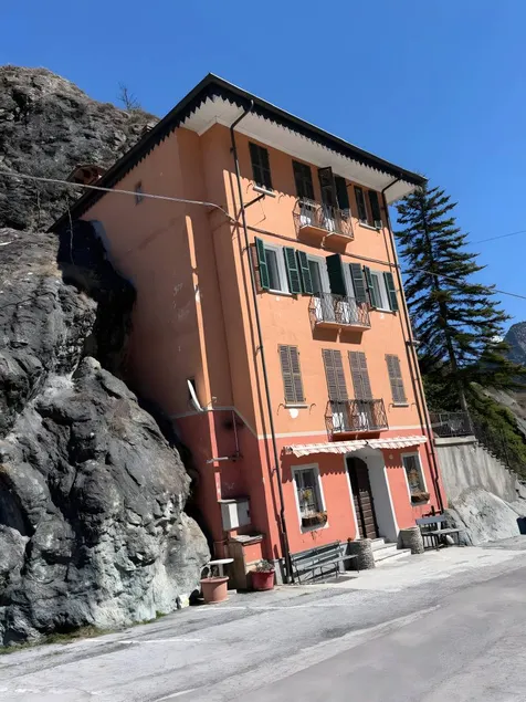 Apartment with barbecue | Mountain view - Image 1