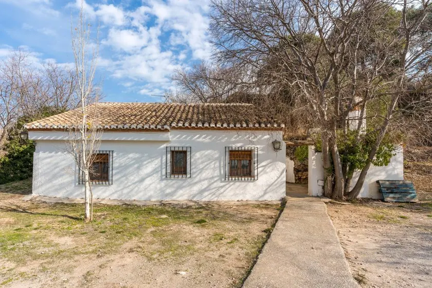 Ferienhaus mit Terrasse, Pool und schnellem Internet | Bergblick - Image 1