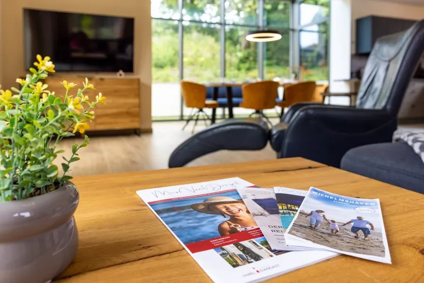 Grande maison adaptée aux familles avec jardin, barbecue et internet haut débit | Vue jardin | Adaptée au travail à distance - Image 1
