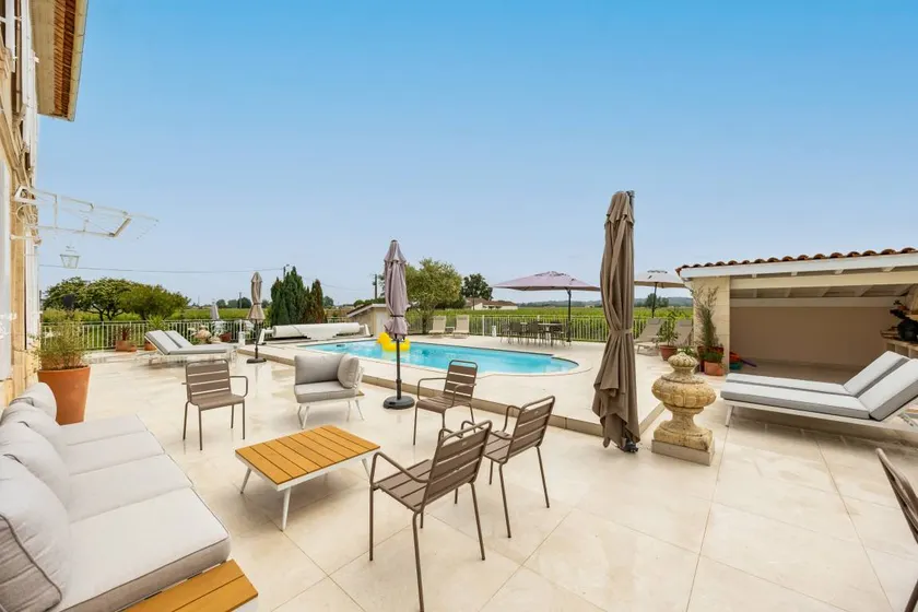 Holiday home with heated pool, garden & jacuzzi | Garden view | Perfect for remote work - Image 1