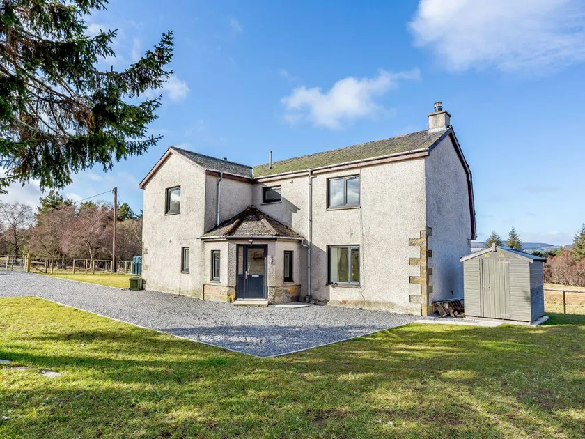 Family-friendly wonderful cottage with garden | River view - Image 1
