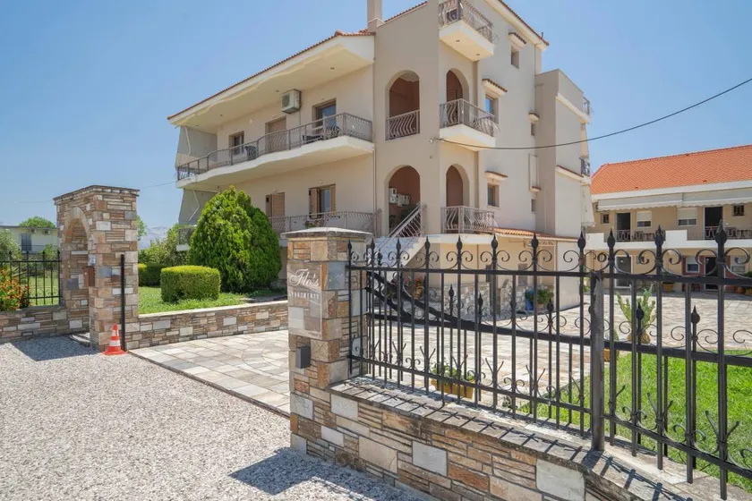 Appartement avec jardin | Vue jardin - Image 1