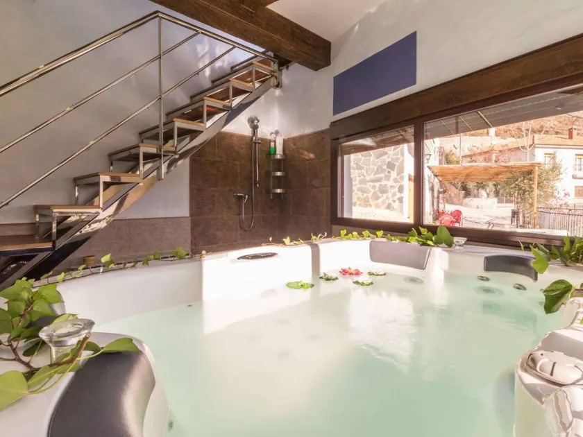 Beautiful holiday home with terrace, pool & barbecue | Pet-friendly - Image 1