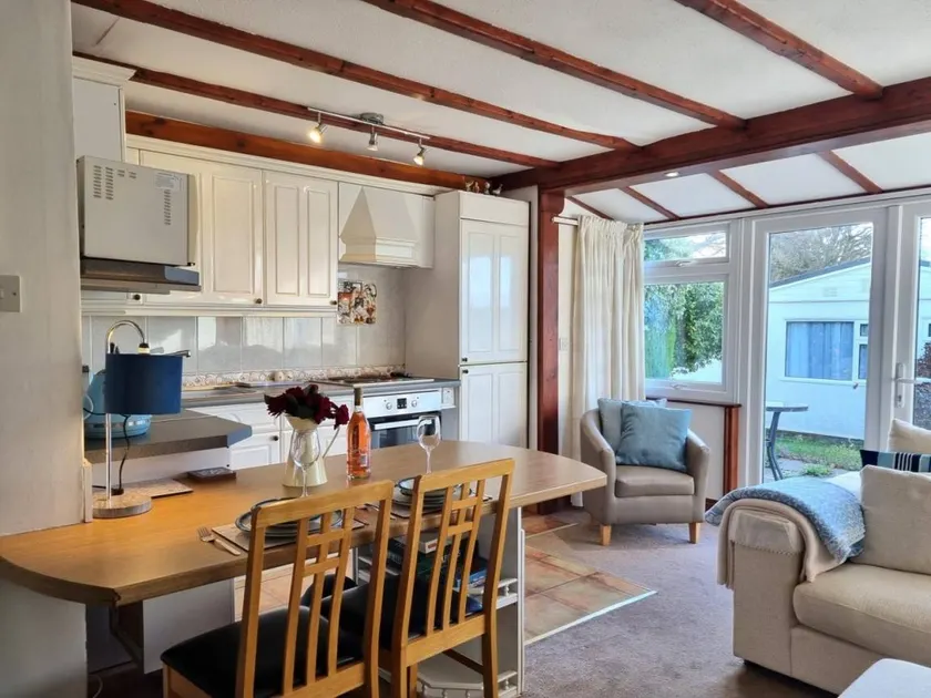 Holiday home | Water view - Image 1