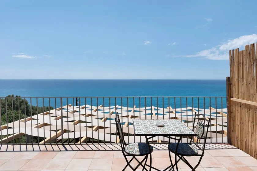 Private room with pool, terrace & garden | Sea view | Close to the beach | Dogs allowed - Image 1