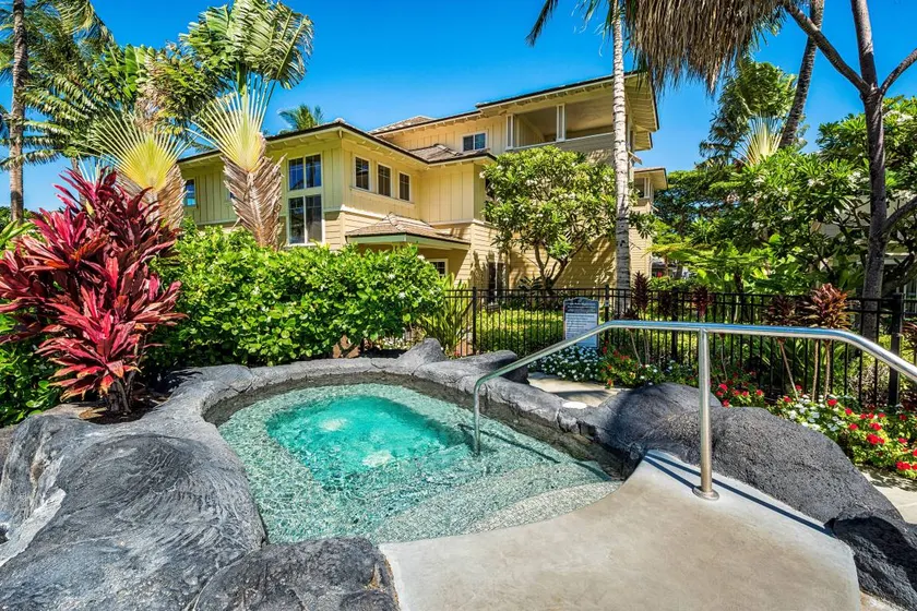 Appartement en copropriété avec piscine, barbecue et jacuzzi - Image 1