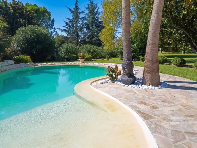 Voll ausgestattete Villa mit Garten, Terrasse und Pool | Gartenblick - Image 1
