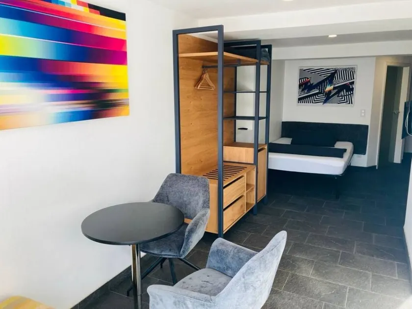 Flat with terrace | Suitable for remote work - Image 1