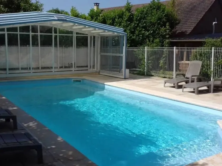Beautiful cottage with barbeque & pool | Pets are welcome - Image 1
