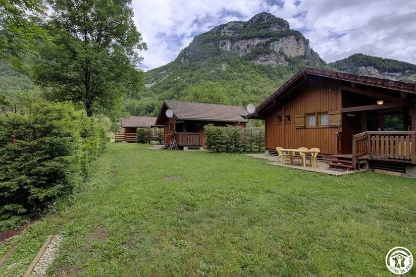 Gîte avec terrasse, jardin et barbecue - Image 1