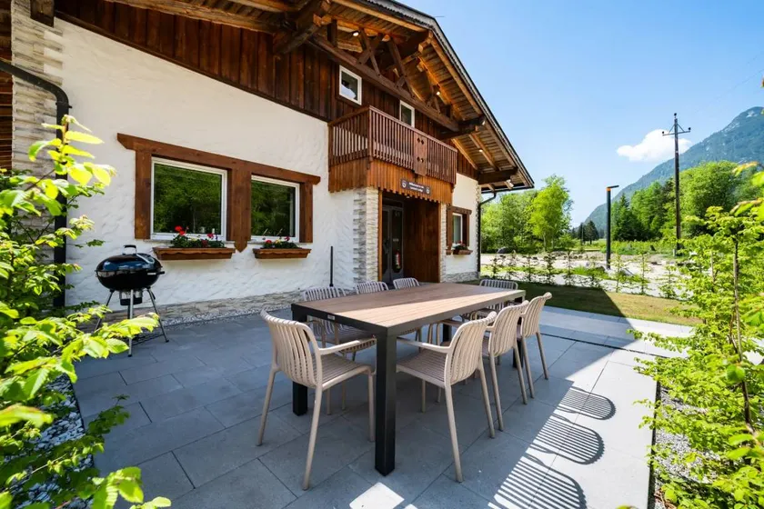 Pleasant mobile home with garden, pool & barbecue | Dogs allowed - Image 1