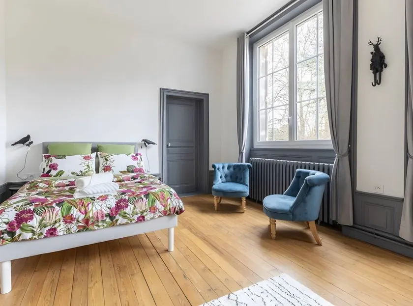 Bed and Breakfast 'Chambre D'hôte 1' with Shared Terrace, Wi-Fi and Air Conditioning - Image 1