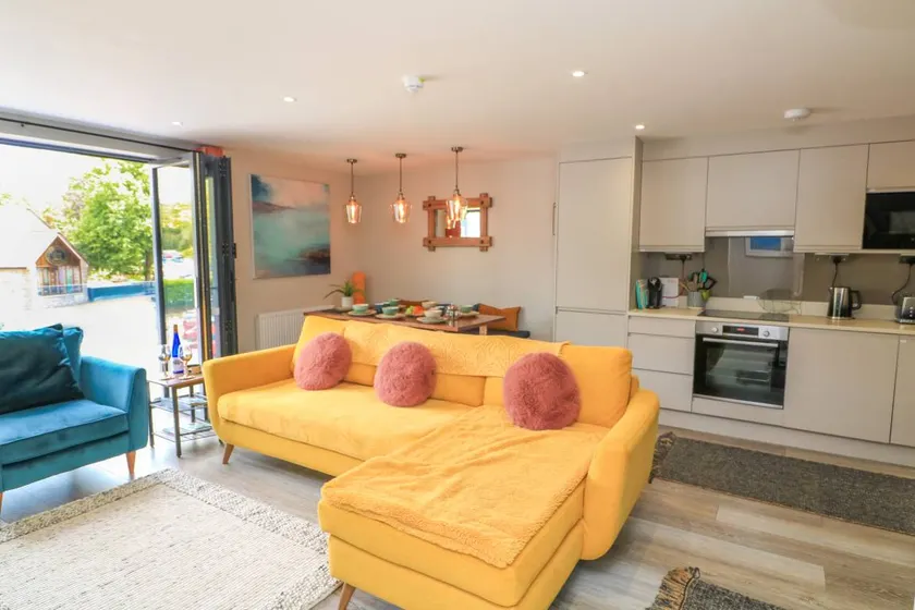 Cottage | Beach view - Image 1