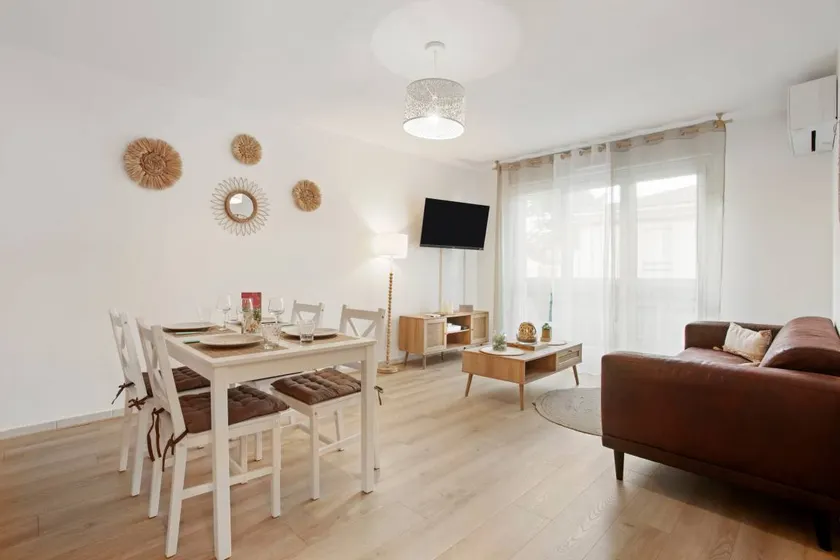 Appartement convivial et familial avec jardin | Vue jardin - Image 1