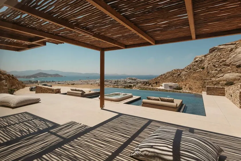 Villa Lyralei, Divine Sea & City Views, Private Pool, Furnished Terrace, Naxos - Image 1