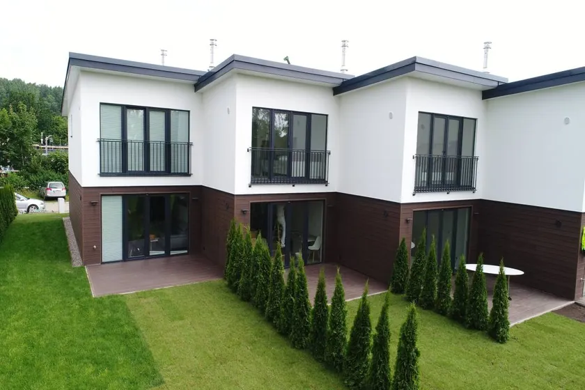 Fully equipped house with garden, sauna & terrace | Pets are welcome - Image 1