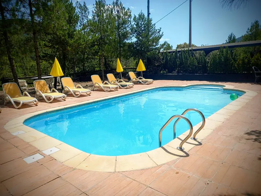 Aparthotel with garden, barbecue & pool | Mountain view - Image 1