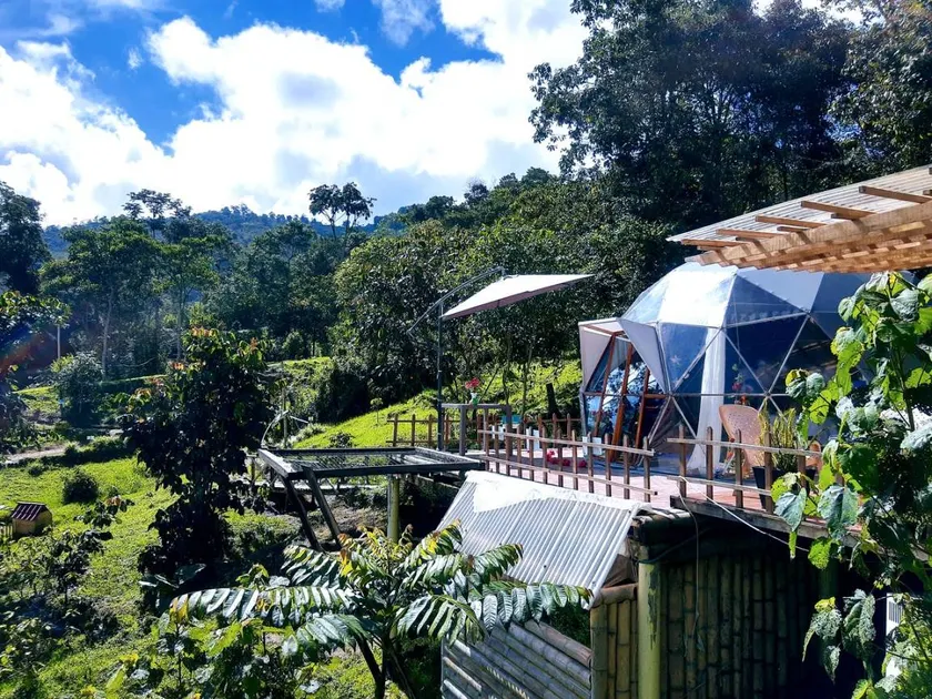 Luxury Dome in Silvania, Perfect for Cundinamarca Glamping - Image 1