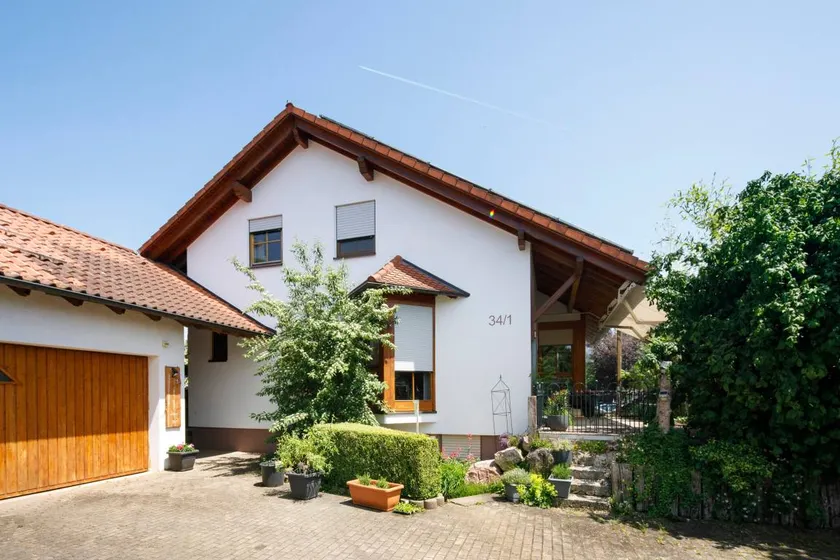 Wonderful apartment with garden | Garden view | Perfect for remote work - Image 1