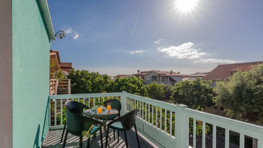 Apartment with barbeque - Image 1