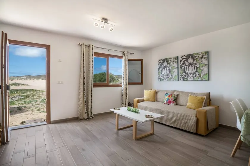 Flat with terrace | Mountain view | Close to the beach - Image 1