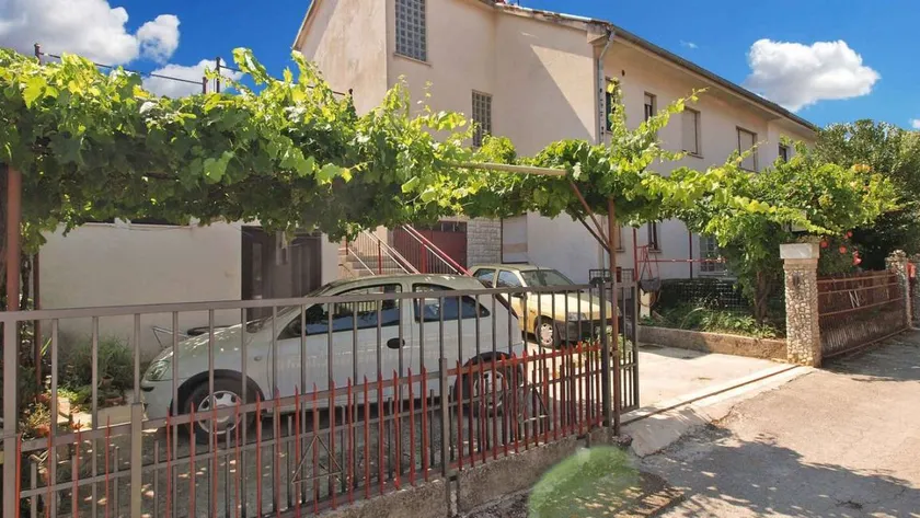 Ferienwohnung mit Terrasse und Grill - Image 1